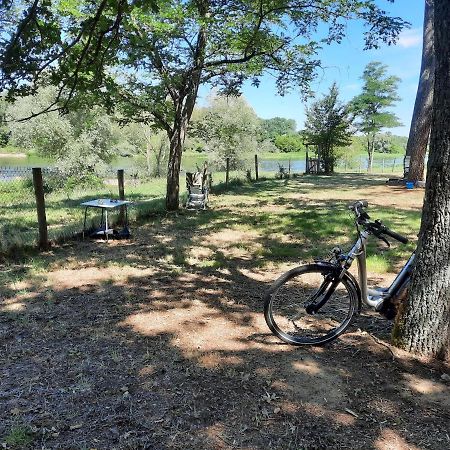 Camping Onlycamp Le Port Saint-Benoît-sur-Loire Kültér fotó
